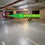 Green Terrace Centrum Apartment - Cozy Terrace, Free Parking, Netflix - Rail Station 850M Διαμέρισμα Βρότσλαβ