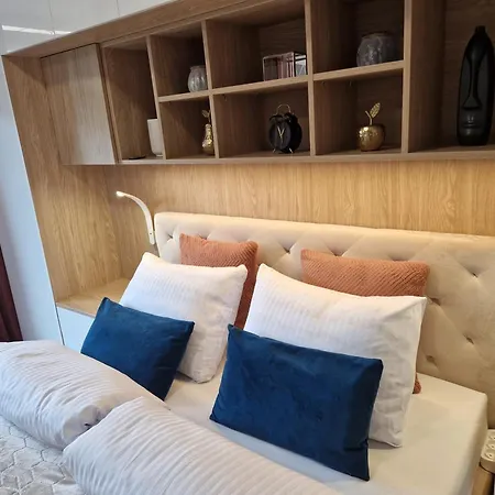 شقة Terrace Centrum - Dworzec Glowny 850m فروتسواف