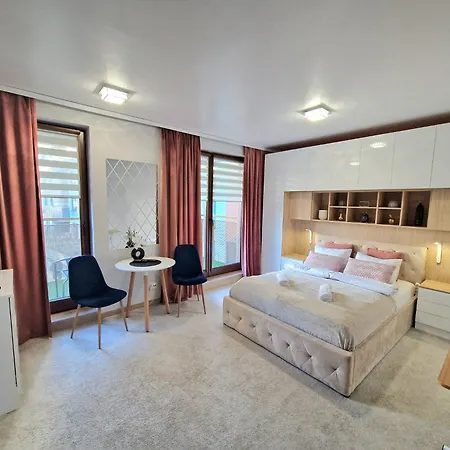 Terrace Centrum - Cozy Terrace, Free Parking, Netflix - Rail Station 850m