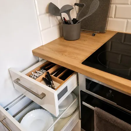 Terrace Centrum - Cozy Terrace, Free Parking, Netflix - Rail Station 850m * Wrocław
