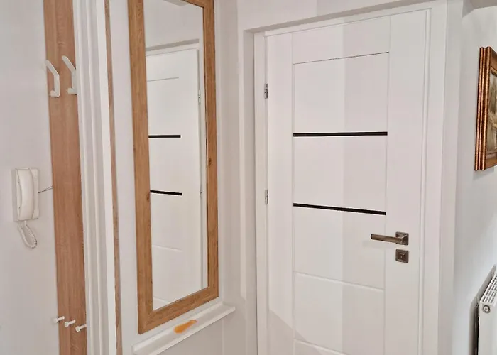 Terrace Centrum - Dworzec Glowny 850m *